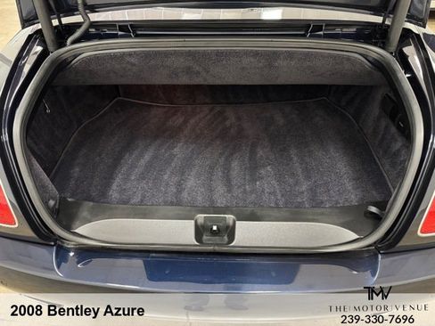 Used 2008 Bentley Azure RWD image 34