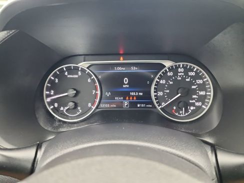 Used 2024 Nissan Sentra SV image 17