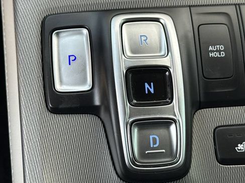 Used 2021 Hyundai Palisade Calligraphy w/ Winter Package FWD image 32