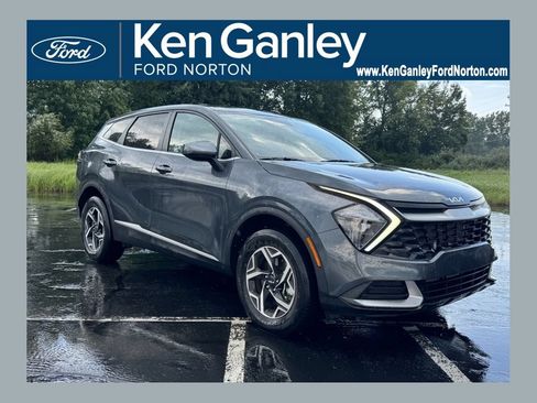 Used 2023 Kia Sportage LX AWD/4WD image 1