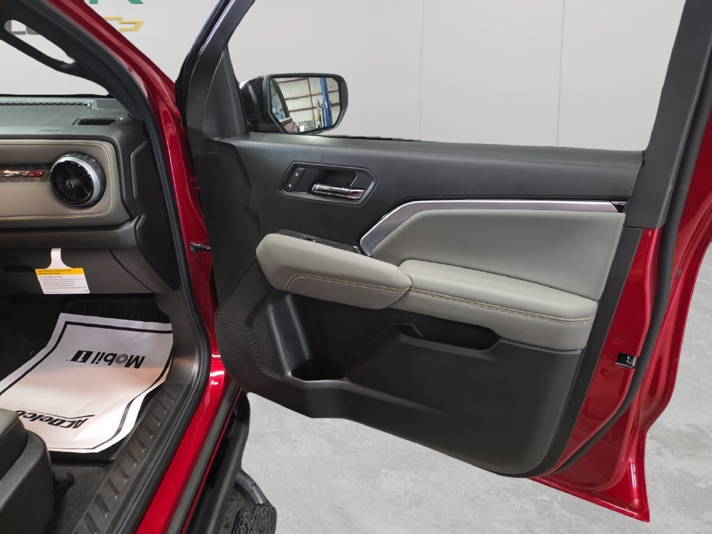 New 2026 Chevrolet Colorado ZR2 w/ Off-Road Front Bumper Package AWD/4WD image 48