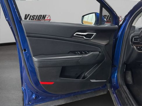 Certified 2023 Kia Sportage EX FWD image 21