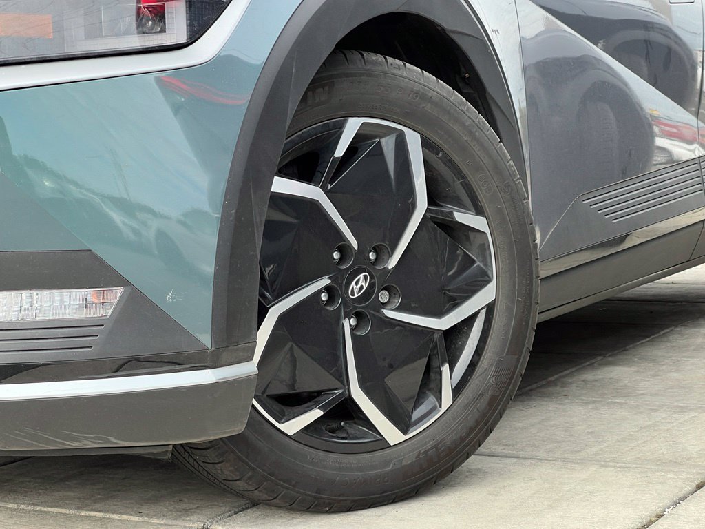 Certified 2024 Hyundai Ioniq 5 SE AWD/4WD image 2