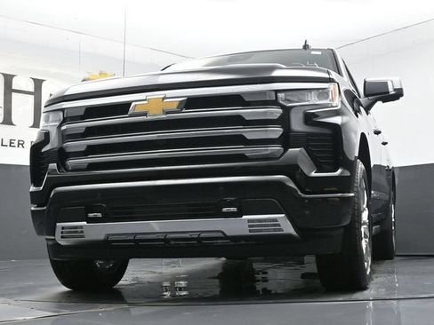 New 2026 Chevrolet Silverado 1500 High Country AWD/4WD image 34