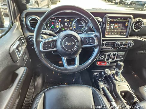 Used 2021 Jeep Wrangler Unlimited Rubicon 4xe w/ Cold Weather Group AWD/4WD image 11