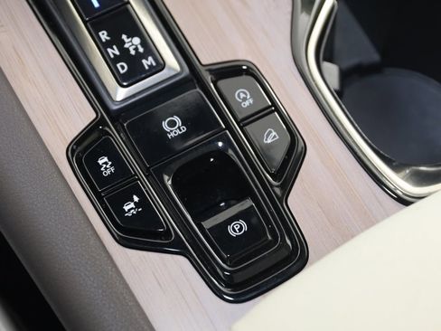 Used 2023 Lexus RX 350 Premium image 32