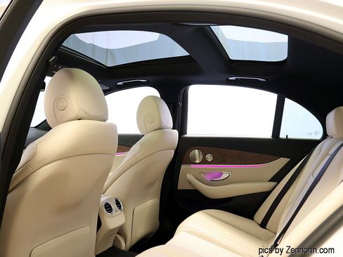 Used 2023 Mercedes-Benz E 350 4MATIC Sedan image 13