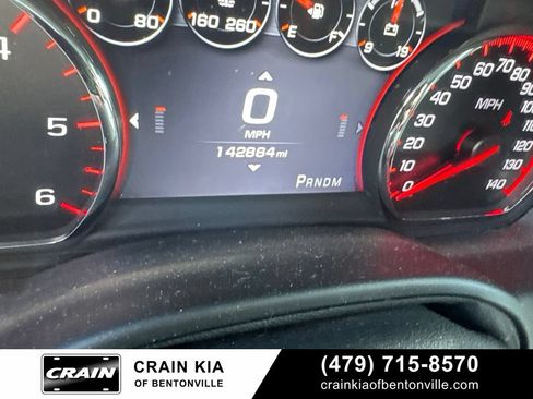 Used 2015 GMC Yukon Denali w/ Premium Package AWD/4WD image 12