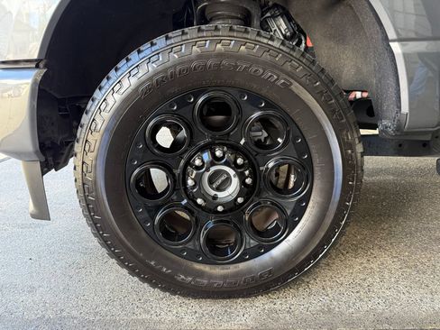 Used 2026 Ford F350 Lariat w/ Black Appearance Package AWD/4WD image 20