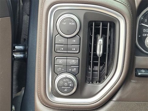 Used 2020 GMC Sierra 1500 Denali w/ Denali Ultimate Package image 13