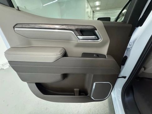 New 2026 Chevrolet Silverado 1500 LTZ image 8