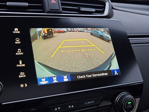 Used 2018 Honda CR-V Touring image 9