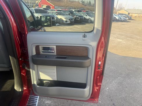 Used 2013 Ford F150 Lariat w/ Lariat Chrome Pkg image 18
