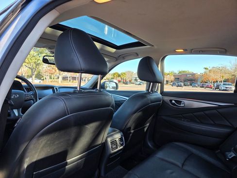 Used 2014 INFINITI Q50 Premium w/ Navigation Package image 30