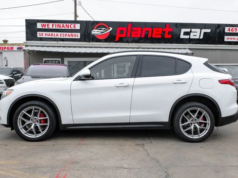 Used 2018 Alfa Romeo Stelvio Ti Sport image 16