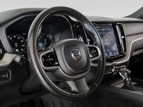 Used 2019 Volvo XC60 T5 Inscription w/ Protection Package Premier FWD image 15