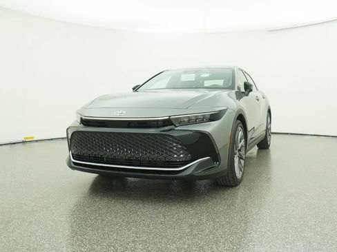 New 2026 Toyota Crown Limited image 32