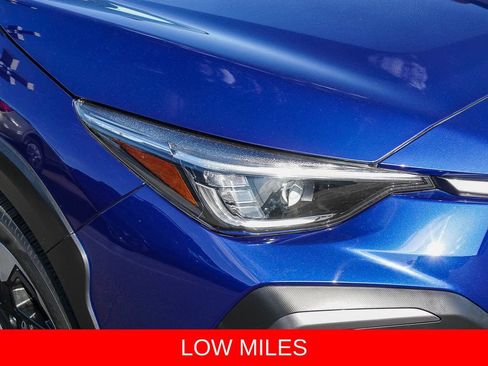 Used 2024 Subaru Crosstrek 2.5i Limited w/ Crosstrek Mirror Package AWD/4WD image 10