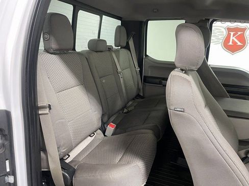 Used 2016 Ford F150 XLT w/ Equipment Group 302A Luxury AWD/4WD image 21