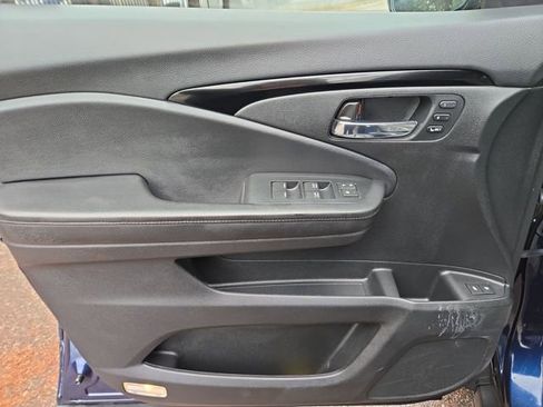 Used 2021 Honda Passport Elite image 17