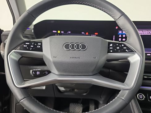 Certified 2025 Audi Q5 Premium Plus AWD/4WD image 24