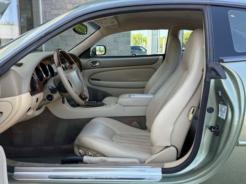 Used 1998 Jaguar XK8 Coupe image 24