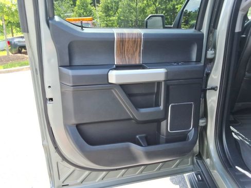 Used 2020 Ford F150 Lariat AWD/4WD image 19