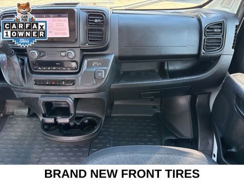 Used 2025 RAM ProMaster 2500 w/ Convenience Group image 21