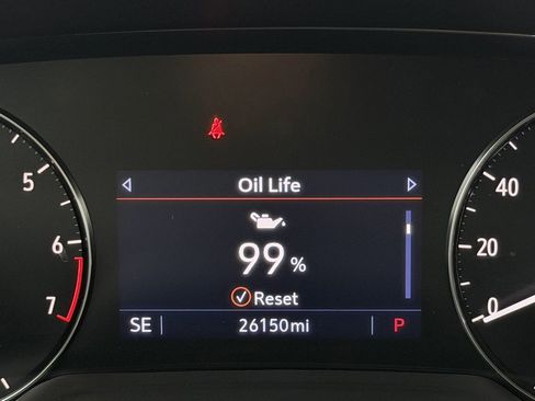 Used 2022 Buick Envision Preferred image 11