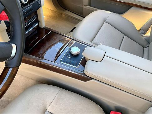 Used 2012 Mercedes-Benz E 350 Sedan image 15