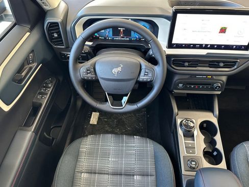 New 2025 Ford Bronco Sport Heritage w/ Convenience Package image 16