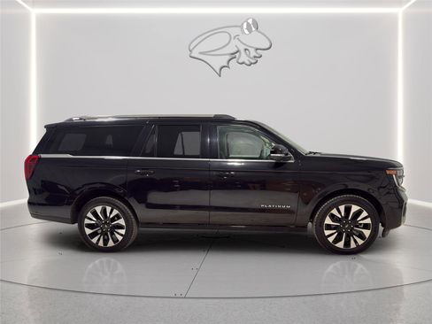 New 2025 Ford Expedition Max Platinum w/ Platinum Ultimate Package AWD/4WD image 6