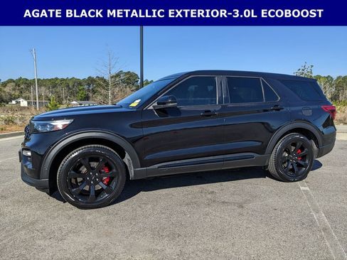 Used 2022 Ford Explorer ST w/ Equipment Group 401A image 12