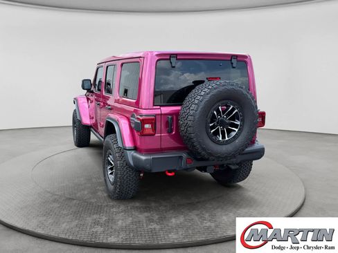 Used 2024 Jeep Wrangler Unlimited Rubicon AWD/4WD image 7