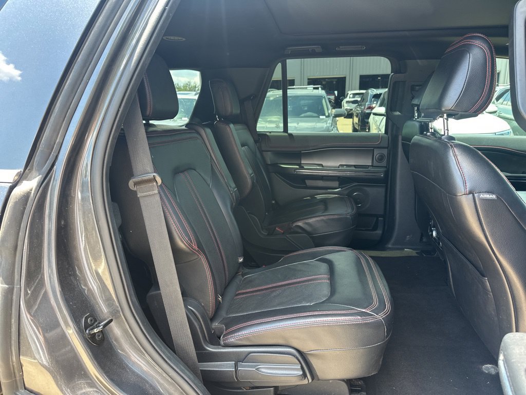 Used 2021 Ford Expedition Limited RWD image 15