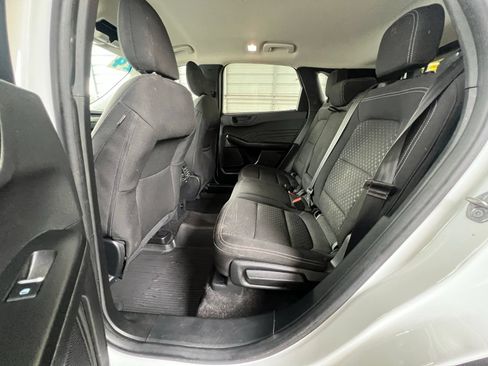 Used 2024 Ford Escape Active w/ Tech Pack #1 AWD/4WD image 19