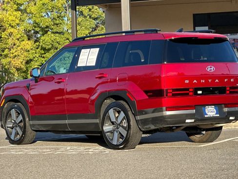Used 2025 Hyundai Santa Fe Limited image 6