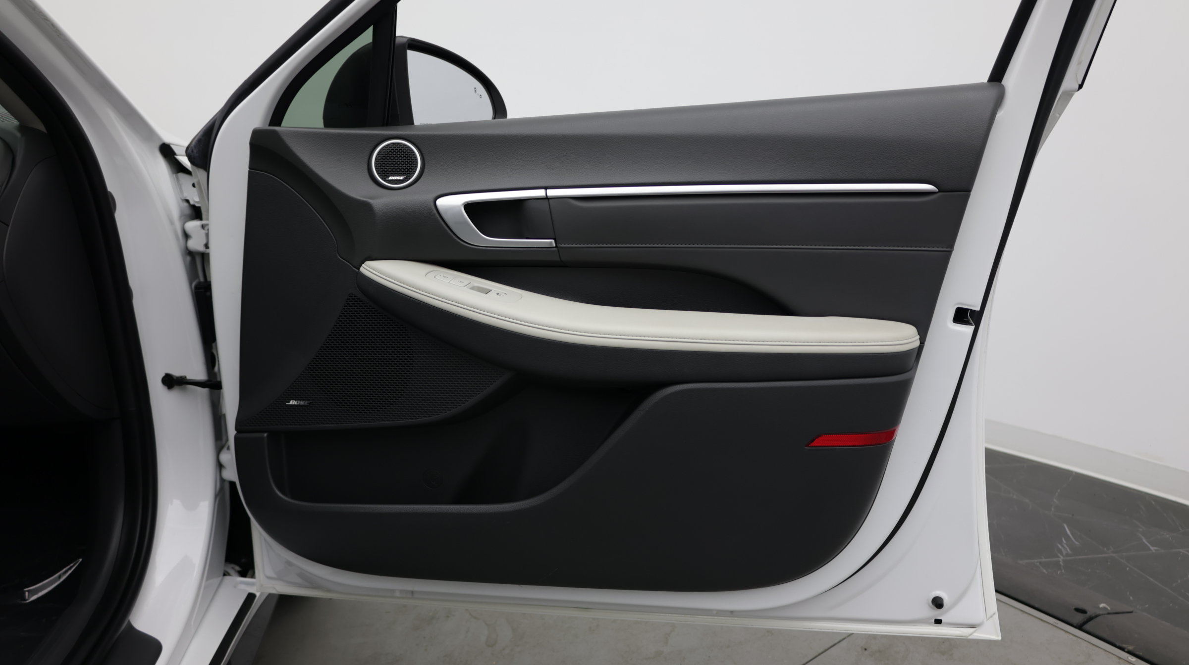 Used 2022 Hyundai Sonata Limited FWD image 41