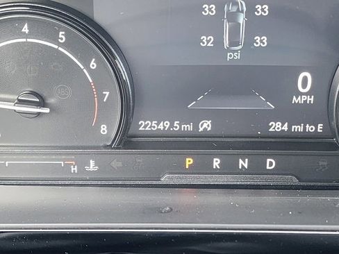 Used 2022 Lincoln Corsair Standard w/ Equipment Group 101A image 24