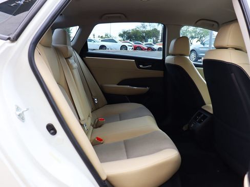 Used 2018 Honda Clarity Plug-In Hybrid image 26