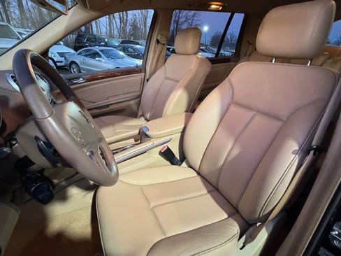 Used 2010 Mercedes-Benz GL 450 4MATIC image 13
