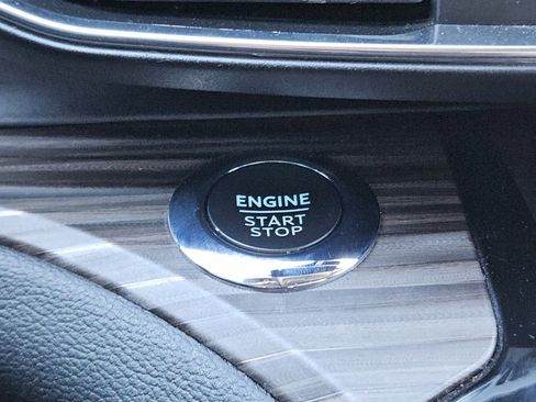 Certified 2022 Ford Explorer Limited w/ Limited Technology Package image 25