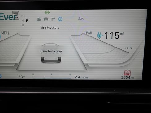 Used 2023 Hyundai Ioniq 6 Limited image 25