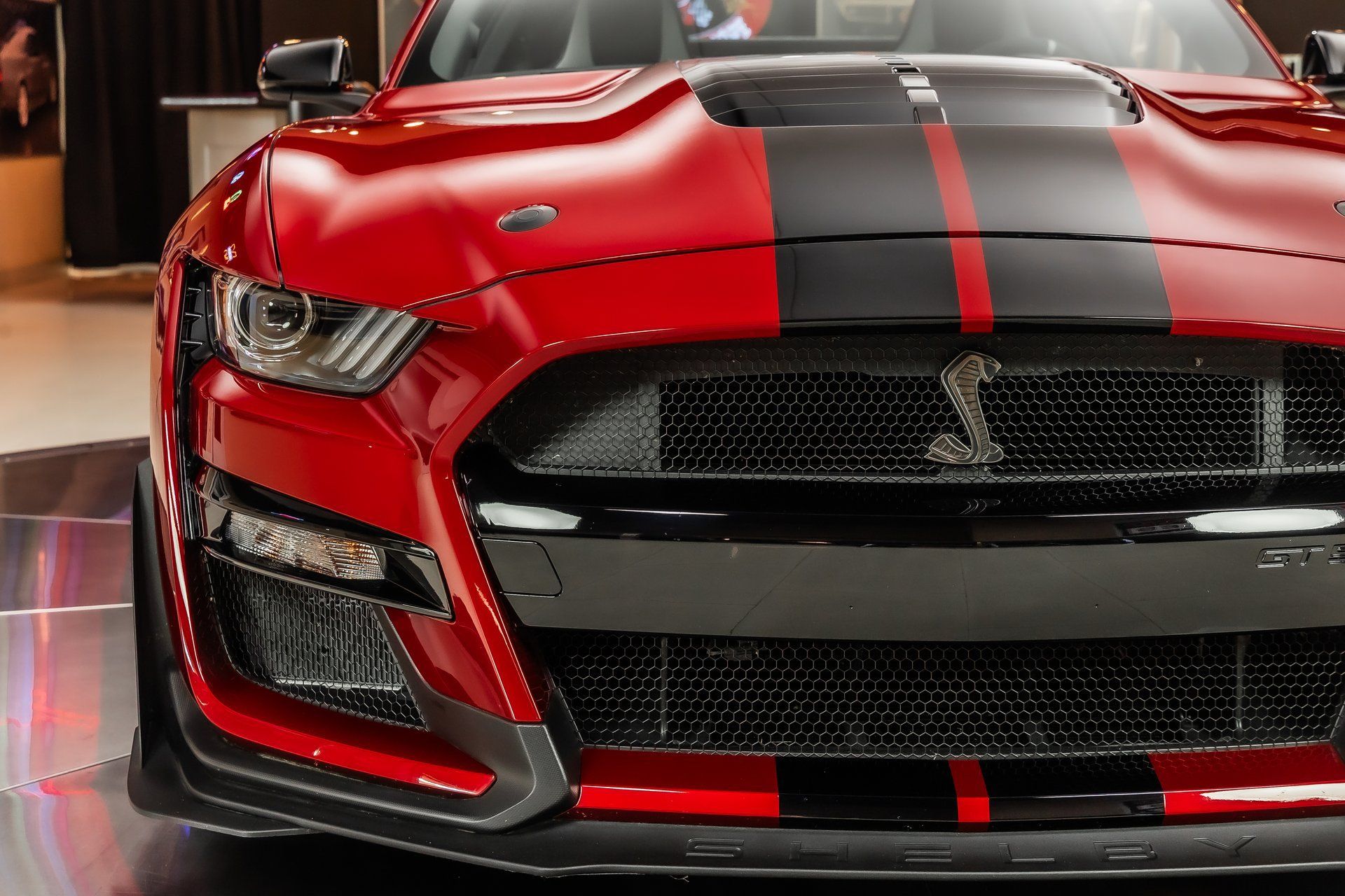 Used 2020 Ford Mustang Shelby GT500 w/ Carbon Fiber Track Pack RWD image 20