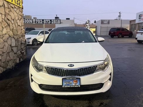 Used 2016 Kia Optima EX w/ Premium Package image 5