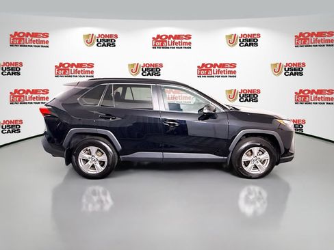 Certified 2022 Toyota RAV4 XLE AWD/4WD image 16