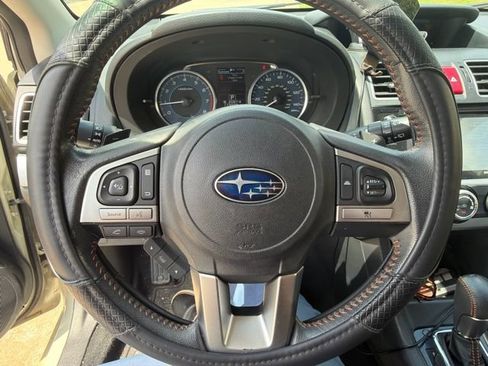 Used 2016 Subaru Crosstrek 2.0i Limited AWD/4WD image 16