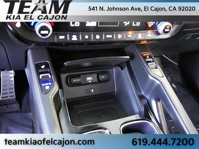 Certified 2022 Kia Telluride SX w/ SX Prestige Package AWD/4WD image 38