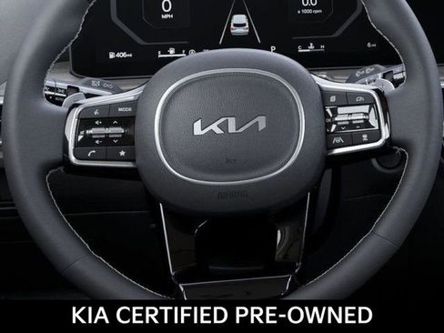 Certified 2025 Kia Sorento SX Prestige AWD/4WD image 22
