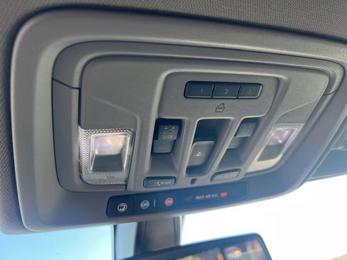 Used 2020 Chevrolet Silverado 1500 RST w/ All-Star Edition image 41